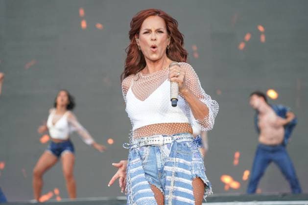 Bilder des Jahres 2023, Entertainment 07 Juli Entertainment Themen der Woche KW28 An drei Tagen, beim 16. Heimspiel Open Air, kamen rund 35000 begeisterte Fans und feierten mit ihrer Schlagerkoenigin in ihrem Heimatort. Andrea Berg - 16. Heimspiel Kult Open Air von Andrea Berg An drei Tagen, beim 16. Heimspiel Open Air, kamen rund 35000 begeisterte Fans und feierten mit ihrer Schlagerkoenigin in ihrem Heimatort. Deutschland, Aspach, WIRmachenDRUCK Arena, 14.07.2023