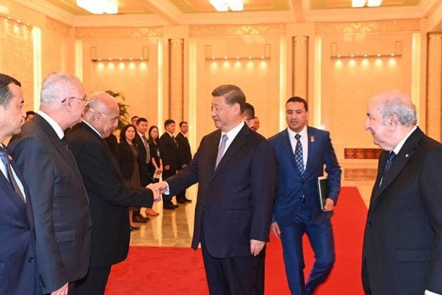 Chinese President Xi Jinping holds a welcoming ceremony for Algerian President Abdelmadjid Tebboune in the Northern Hall of the Great Hall of the People prior to their talks in Beijing, capital of China Chinese President Xi Jinping holds a welcoming ceremony for Algerian President Abdelmadjid Tebboune in the Northern Hall of the Great Hall of the People prior to their talks in Beijing, capital of China, July 18, 2023. Xi held talks with Tebboune in Beijing on Tuesday. Photo by Algerian Presidency Office APAimages China China China 180723_CHINA_APO_00 (10) Copyright: xapaimagesxAlgerianxPresidencyxOfficex xapaimagesx