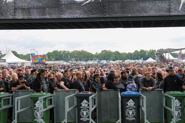 Bilder des Jahres 2023, Entertainment 08 August Entertainment Themen der Woche KW31 Entertainment Bilder des Tages Wacken, Deutschland 02. August 2023: Wacken Open Air, WOA 2023, ein Metal-Festival in der Gemeinde Wacken in Schleswig-Holstein. Im Bild: Fans Schleswig Holstein Copyright: xFotostandx xxSvenxBaehrx