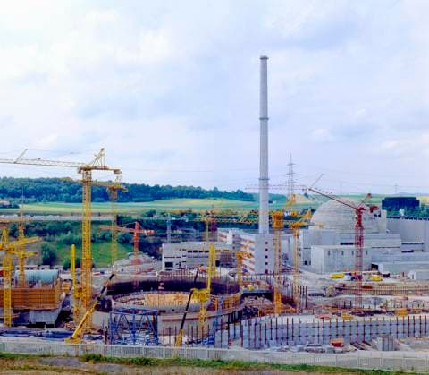 Kernkraftwerk: Neckarwestheim, Block 2, Gemeinschaftskernkraftwerk Neckar, GKN Großbaustelle mit Kränen Copyright: imageBROKER BildagenturxGeduldig iblege06791968.jpg
