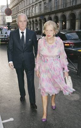 Centenary of Marcel Bleustein-Blanchet birth, founder of the advertising agency Publicis, in Paris, France Former prime minister Edouard Balladur and his wife attend the centenary of Marcel Bleustein-Blanchet birth, founder of the advertising agency Publicis, held at the Arts Decoratifs museum in Paris, France, on June 26, 2006. Photo by Mousse ABACAPRESS.COM Paris France  Copyright: xMousse ABACAx 100803_10 Mousse ABACAx 100803_10