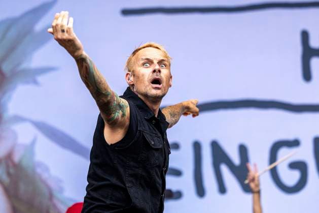 Bilder des Jahres 2023, Entertainment 08 August Entertainment Themen der Woche KW33 Ingo Knollmann von den Donots live auf dem Domplatz. Erfurt, 19.08.2023