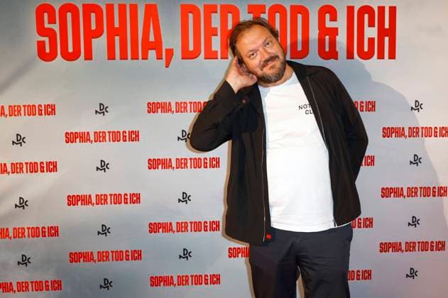 Bilder des Jahres 2023, Entertainment 08 August Entertainment Themen der Woche KW35 Entertainment Bilder des Tages Charly Hübner bei der Premiere des Kinofilms Sophia, der Tod und ich in der Lichtburg. Essen, 31.08.2023