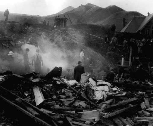 Rescue operations continue AVALANCHE AT ABERFAN - At least 71 people, mostly children have been killed at Aberfan, near Merthyr Tydfil, South Wales, after a rain-soaked coal tip avalanched on an infants school, a farm and a row of houses. Eighty-five children are safe and 36 are in hospital. Photo shows: General view showing Wreckage after the disaster at Aberfan. Date: 22.10.1966., Credit:Photoshot Avalon United Kingdom  Copyright: xPhotoshotx xAvalonx 0502981667