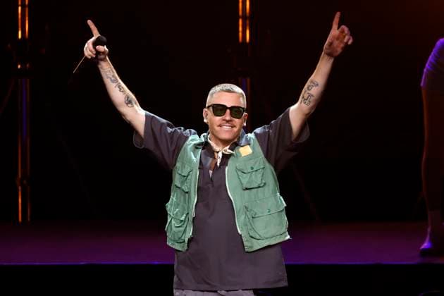 Der US-amerikanische Rapper Macklemore (Benjamin Ben Hammond Haggerty) bei seinem Auftritt bei der offiziellen Eröffnungsfeier der Invictus Games Düsseldorf 2023 in der Merkur Spiel Arena. Düsseldorf, 09.09.2023 NRW Deutschland Copyright: xChristophxHardtx