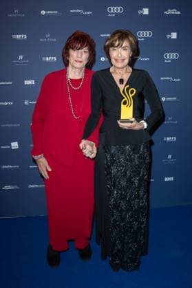 Bilder des Jahres 2023, Entertainment 09 September Entertainment Themen der Woche KW37 Entertainment Bilder des Tages Award - Deutscher Schauspielpreis 2023 Regina Ziegler und Thekla Carola Wied bei der Verleihung Deutscher Schauspielpreis 2023 im Spindler und Klatt am 15.09.2023 in Berlin. Copyright: xEventpressxKochanx