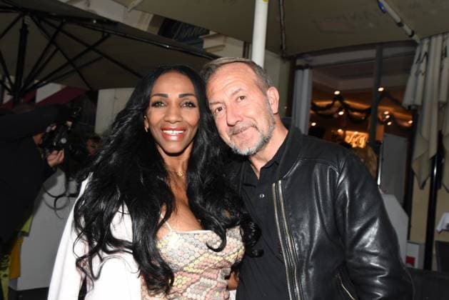 Layla Omar-Scheffel Mathias Scheffel Mitinhaber Muenchen 25.09.2023 Filmcasino BE Visible Dinner der SHECIETY mit Bits und Pretzels im italienisches Boutique-Restaurant Baci IM Zeichen der Sichtbarkeit von Frauen im Berufsleben, Muenchen