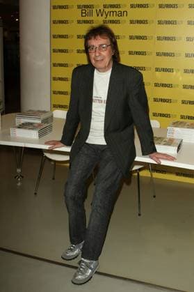 Bill Wyman Book Signing Rolling Stone Bill Wyman signs copies of his book The Stones A History of Cartoons at Selfridges in London. Date: 27.04.2006, Credit:Photoshot Avalon United Kingdom, London  Copyright: xPhotoshotx xAvalonx 0504725187