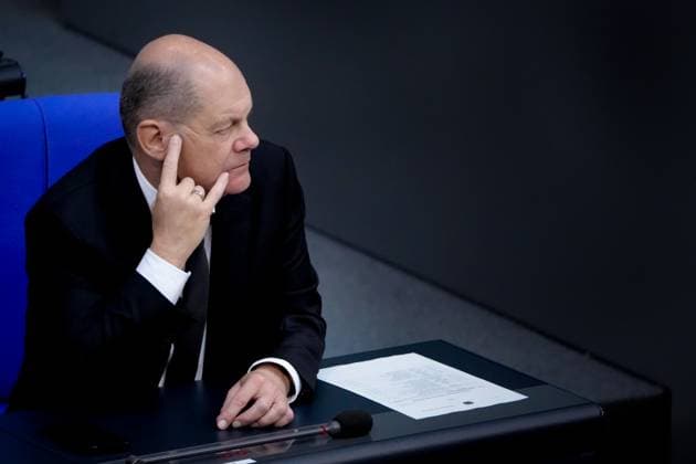 Bilder des Jahres 2023, News 11 November News Themen der Woche KW45 News Bilder des Tages 134. Bundestagssitzung und Debatte Bundeskanzler Olaf Scholz (SPD) im Portrait auf der Regierungsbank bei der 134. Sitzung des Deutschen Bundestag in Berlin, 09.11.2023 Berlin Berlin Deutschland