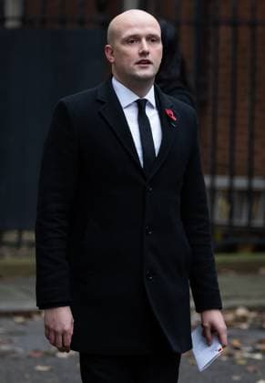 November 12, 2023, London, United Kingdom: Stephen Flynn walks through Whitehall to attend the Remembrance Sunday Service at the Cenotaph in London. Politicians and public figures walk through Whitehall to attend the Remembrance Sunday Service at the Cenotaph in London. London United Kingdom - ZUMAs197 20231112_aab_s197_058 Copyright: xTejasxSandhux