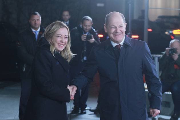 Bilder des Jahres 2023, News 11 November News Themen der Woche KW47 Berlin, Deutschland, 22.11.2023: Die italienische Ministerpräsidentin Giorgia Meloni (links) wird von Bundeskanzler Olaf Scholz (SPD, rechts) im Bundeskanzleramt empfangen. Auf dem Programm stehen Regierungskonsultationen zwischen Deutschland und Italien Copyright: xdtsxNachrichtenagenturx dts_26176
