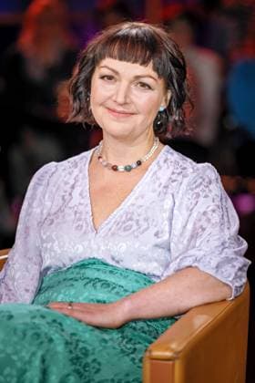 MDR - Riverboat. Bäckerin Doreen Bergmann anläßlich der Aufzeichnung der MDR - Talkshow Riverboat am 23.11.2023 in der Mediacity Leipzig. 20231123SFL0020
