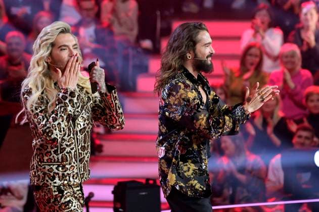 Bilder des Jahres 2023, Entertainment 12 Dezember Entertainment Themen der Woche KW48 Bill Kaulitz und Tom Kaulitz im Halbfinale der 13. Staffel der Castingshow The Voice of Germany 2023 im Studio H Berlin Adlershof. Berlin, 01.12.2023