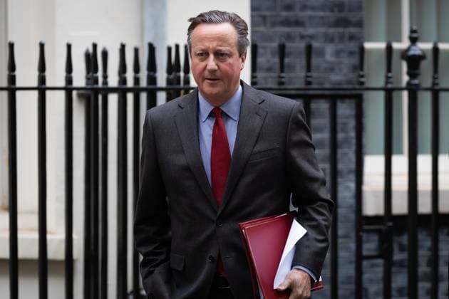 November 22, 2023, London, United Kingdom: Lord David Cameron leaves a cabinet meeting in Downing Street, London. Later, Chancellor Jeremy Hunt will present his Autumn Statement to Parliament. London United Kingdom - ZUMAs197 20231122_aaa_s197_352 Copyright: xTejasxSandhux