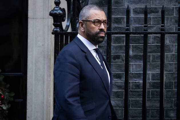 December 12, 2023, London, United Kingdom: James Cleverly leaves 10 Downing Street after a cabinet meeting in London. Prime Minister Rishi Sunak is spending time trying to convince fellow Conservative MPs to support his emergency Rwanda Bill legislation ahead of a crucial vote. London United Kingdom - ZUMAs197 20231212_aaa_s197_069 Copyright: xTejasxSandhux