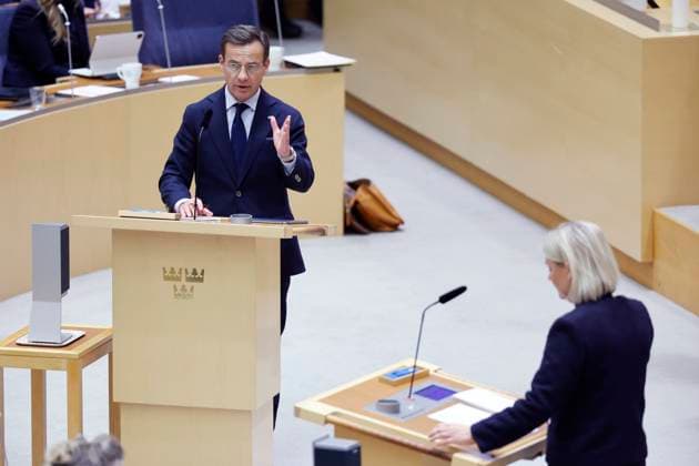 STOCKHOLM, SWEDEN 20240117 Prime Minister Ulf Kristersson M and Social Democrat party leader Magdalena Andersson S during the party leadership debate in the Swedish Parliament STOCKHOLM SWEDEN x10430x  Copyright: xChristinexOlsson TTx PARTILEDARDEBATT RIKSDAGEN s_xfv_5D44k