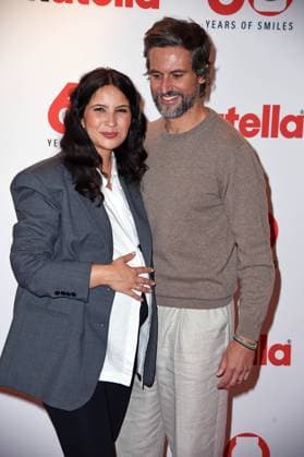 Tom Beck und Ehefrau Chryssanthi Kavazi beim World nutella Day - 60 years of smiles Geburtstagsfrühstück im nutella Pop-up-CafÃ im Alsterpavillon in Hamurg am 05.02.2024