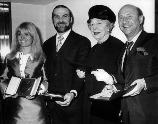 Carol White, Stanly Baker, Edith Evans et Donald Pleasants 2015147 Carol White, Stanly Baker, Edith Evans et Donald Pleasants by Unknown photographer, (20th century); (add.info.: Neg: A38082PL). Copyright: xBridgemanxImagesx 2015147
