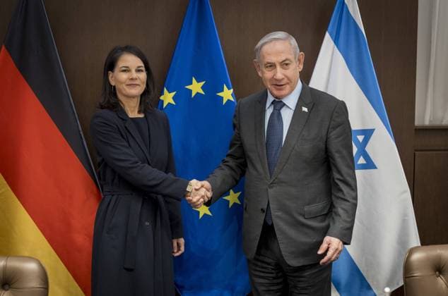 Bilder des Jahres 2024, News 02 Februar News Themen der Woche KW07 News Bilder des Tages Annalena Baerbock (Buendnis 90 Die Gruenen), Bundesaussenministerin, aufgenommen im Rahmen ihres Besuchs in Israel. Hier trifft sie den israelischen Ministerpraesidenten Benjamin Netanjahu. Fotografiert im Auftrag des Auswaertigen Amtes Jerusalem Israel Copyright: xThomasxKoehlerx