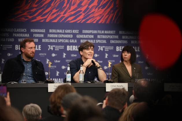 Bilder des Jahres 2024, Entertainment 02 Februar Entertainment Themen der Woche KW07 Berlin, Deutschland, 15.02.2024: Hotel Grand Hyat: 74. Berlinale: Pressekonferenz mit Regisseur, Drehbuchautor und Schauspielern von Film Small things like these : Tim Mielants, Cillian Murphy, Eileen Walsh Copyright: xdtsxNachrichtenagenturx dts_30652