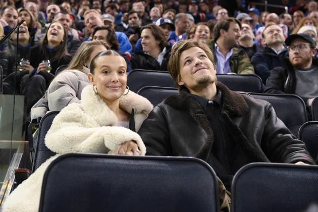 Millie Bobby Brown and fiancee Jake Bongiovi watch the home team New York Rangers beat the visiting Montreal Canadians 7-4 at Madison Square Garden. Featuring: Millie Bobby Brown, Jake Bongiovi Where: New York, New York, United States When: 15 Feb 2024 Credit: Michael Simon startraksphoto.com EDITORIAL USE ONLY. NOT FOR USE BY NEWSPAPERS BASED IN THE UK. Copyright: xMICHAELxSIMONx 53466011