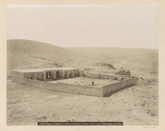 RECORD DATE NOT STATED Walled building in Khan al-Ahmar, Maison Bonfils (attributed to), c. 1867 - c. 1895 photograph Part of Reisalbum with photos of Jerusalem and other biblical places. Khan Al-Ahmar cardboard. paper. photographic support albumen print fence, wall, paling. desert Khan Al-Ahmar Copyright: xpiemagsx rknbpie11012024-22468 !ACHTUNG AUFNAHMEDATUM GESCHÄTZT!