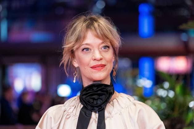 Heike Makatsch bei der Ankunft zur Eröffnung der 74. Internationalen Filmfrestpiele mit der Premiere des Films Small Things Like These . Heike Makatsch arriving at the opening of the 74th International Film Festival with the premiere of the film Small Things Like These . snapshot-photography K.M.Krause