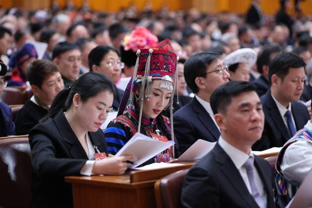 Bilder des Jahres 2024, News 03 März News Themen der Woche KW10 News Bilder des Tages (240304) -- BEIJING, March 4, 2024 -- The opening meeting of the second session of the 14th National Committee of the Chinese People s Political Consultative Conference (CPPCC) is held at the Great Hall of the People in Beijing, capital of China, March 4, 2024. ) Xinhua Headlines: China opens two sessions with resolve to solidify economic recovery LiuxBin