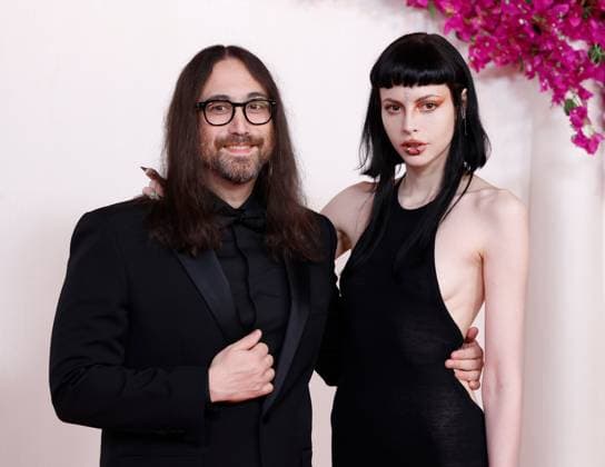 (L-R) Sean Lennon and Charlotte Kemp Muhl arrive on the red carpet at the 96th annual Academy Awards in Los Angeles, California on Sunday, March 10, 2024. Since 1929, the Oscars have recognized excellence in cinematic achievements.  LAP20240310565 JOHNxANGELILLO