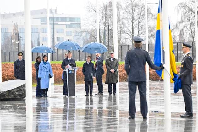 BRUSSELS, BELGIUM 20240311 Prime Minister Ulf Kristersson and NATO Secretary General Jens Stoltenberg attend the raising of the Swedish flag at NATO headquarters in Brussels BRUSSELS BELGIUM x10060x  Copyright: xHenrikxMontgomery TTx FLAGGCEREMONI NATO BRYSSEL g7UO47D3Khk