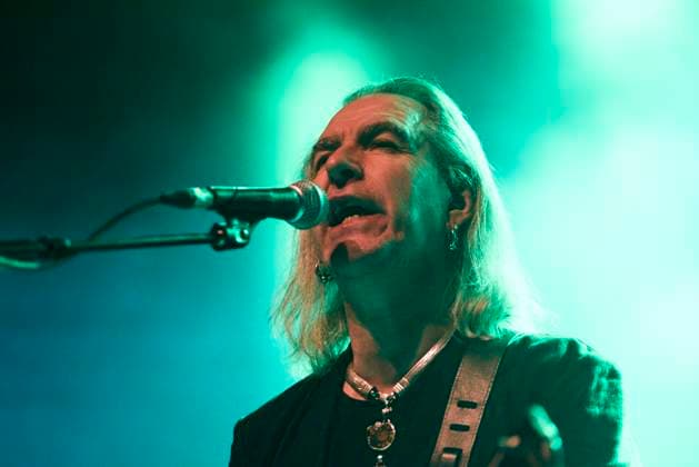 Bilder des Jahres 2024, Entertainment 03 März Entertainment Themen der Woche KW11 Entertainment Bilder des Tages Konzert von New Model Army in Berlin Am 13.03.2024 spielte die britische Rockband New Model Army ein Konzert im Berliner Huxleys Neue Welt., Berlin Berlin Deutschland Neukölln