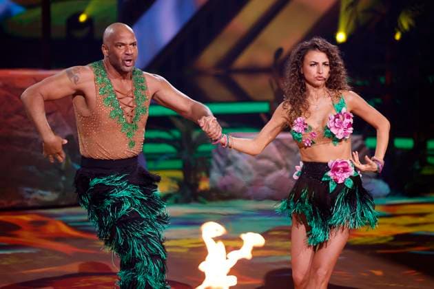 Bilder des Jahres 2024, Entertainment 04 April Entertainment Themen der Woche KW14 Entertainment Bilder des Tages Tänzerin Ekaterina Leonova und Tanztrainer Detlef Soost in der fünften Live-Show bei der 17. Staffel der RTL-Tanzshow Let s Dance im MMC Coloneum. Köln, 05.04.2024 NRW Deutschland Copyright: xChristophxHardtx