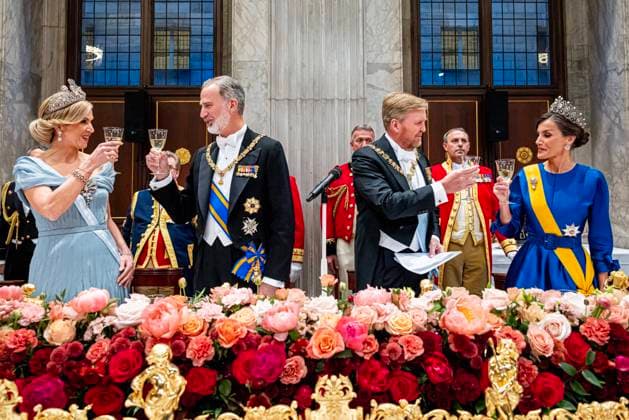 Bilder des Jahres 2024, Entertainment 04 April Entertainment Themen der Woche KW16 Entertainment Bilder des Tages 17-04-2024 Banquet Amsterdam Queen Maxima and King Willem-Alexander with Queen Letizia and King Felipe at the statebanquet at the Dam palace and on the 1st day of the 2 days statevisit to the Netherlands. Â  Copyright: xPPEx