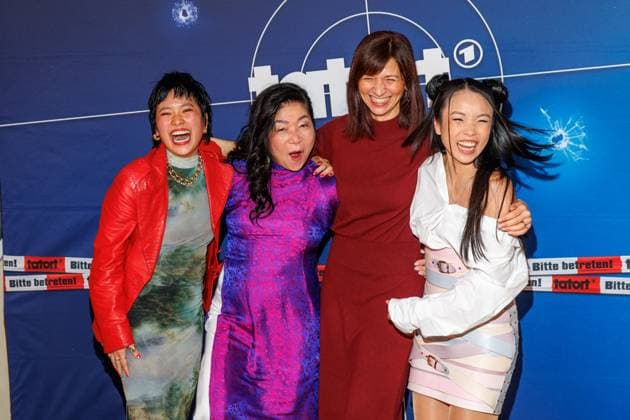 Bilder des Jahres 2024, Entertainment 04 April Entertainment Themen der Woche KW17 Premiere - Tatort - Am Tag der wandernden Seelen Hanh Mai Thi Tran, Mai-Phuong Kollath, Mira Thiel und Trang Le Hong bei der Premiere von Tatort - Am Tag der wandernden Seelen im Delphi Filmpalast am Zoo am 23.04.2024 in Berlin. Copyright: xEventpressxKochanx