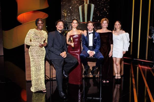 Bilder des Jahres 2024, Entertainment 05 Mai Entertainment Themen der Woche KW18 Entertainment Bilder des Tages Fotocall - Deutscher Filmpreis Moderatoren Ivy Quainoo. Aurel Mertz, Gizem Emre, Tobias Krell (Checker Tobi), Margarita Broich und Jasna Fritzi Bauer beim Fotocall der Moderatoren des Deutschen Filmpreises 2024 im Theater am Potsdamer Platz am 01.05.2024 in Berlin. Copyright: xEventpressxKochanx