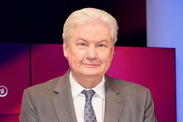 Sigmund Gottlieb in der ARD-Talkshow maischberger im Studio Berlin Adlershof. Berlin, 07.05.2024
