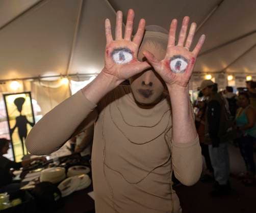 May 18, 2024 - McMinnville, Oregon, USA - The 24th Annual McMenamins UFO Festival commemorates the sighting of a UFO in 1950 by McMinnville farmer Paul Trent, who made several photos of a disc-shaped object hovering over his land. Mcminnville USA - ZUMAce6_ 20240518_zaf_ce6_041 Copyright: xBrianxCahnx