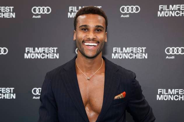 Tijan Njie bei der Festivaleröffnung mit der Premiere des Kinofilms Zwei zu eins auf dem 41. Filmfest München 2024 im Gasteig HP8. München, 29.06.2024