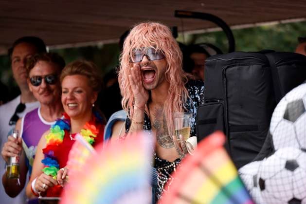 Bilder des Jahres 2024, Entertainment 07 Juli Entertainment Themen der Woche KW 29 Entertainment Bilder des Tages Sänger Bill Kaulitz von der Band Tokio Hotel zu sehen bei der CSD-Parade im Rahmen des Cologne Pride 2024. Köln, 21.07.2024 NRW Deutschland Copyright: xChristophxHardtx