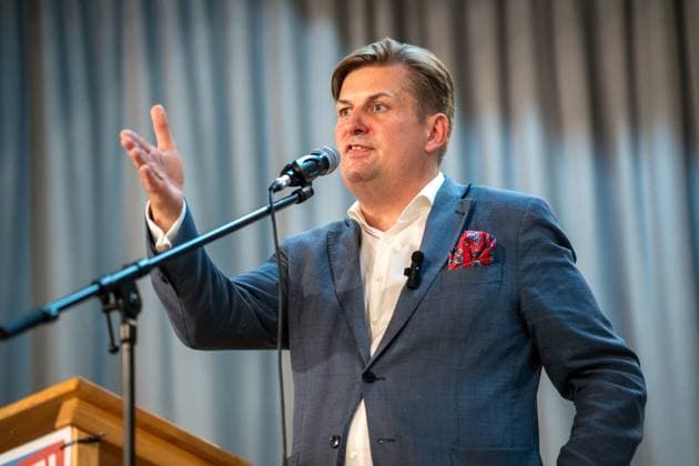 Maximilian Krah, ein prominenter Politiker der AfD, Alternative für Deutschland spricht bei einer Veranstaltung der Partei in Meitingen, Bayern