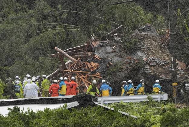 Landslide in central Japan Photo taken on Aug. 28, 2024, shows the site of a landslide that occurred the previous day in Gamagori in Aichi Prefecture, as heavy rain hit the central Japan city due to the approach of Typhoon Shanshan.  A14AA0003343973P