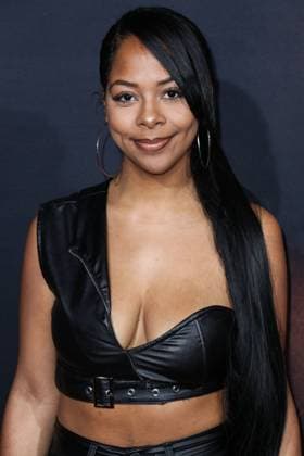 Los Angeles Premiere Of Universal Pictures The Invisible Man Yanira Pache arrives at the Los Angeles Premiere Of Universal Pictures The Invisible Man held at the TCL Chinese Theatre IMAX on February 24, 2020 in Hollywood, Los Angeles, California, United States. Hollywood United States  Copyright: xZb7996_347217_128x