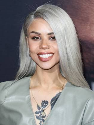 Los Angeles Premiere Of Universal Pictures The Invisible Man Snitchery (Eleanor Barnes) arrives at the Los Angeles Premiere Of Universal Pictures The Invisible Man held at the TCL Chinese Theatre IMAX on February 24, 2020 in Hollywood, Los Angeles, California, United States. Hollywood United States  Copyright: xZb7996_347217_128x