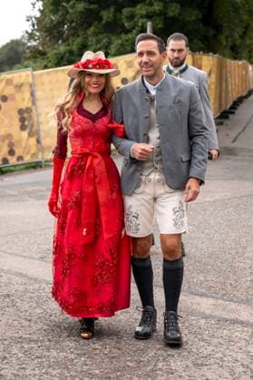 La Toya Jackson und Marcel Remus auf dem 189. Oktoberfest 2024 auf der Theresienwiese. München, 28.09.2024