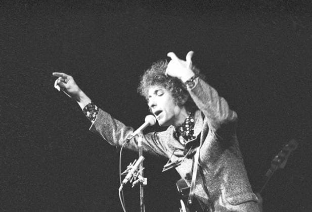 Bob Dylan, musician, singer USA, performs in Konserthuset in Stockholm Stage photos 1966 04 29 c JOHANSSON RUNE Aftonbladet IBL Bildbyra EXPRESSEN OUT AFTONBLADET 5600 Stockholm Sweden x2512x  Copyright: xAftonbladet TTx Bob Dylan i Stockholm 1966