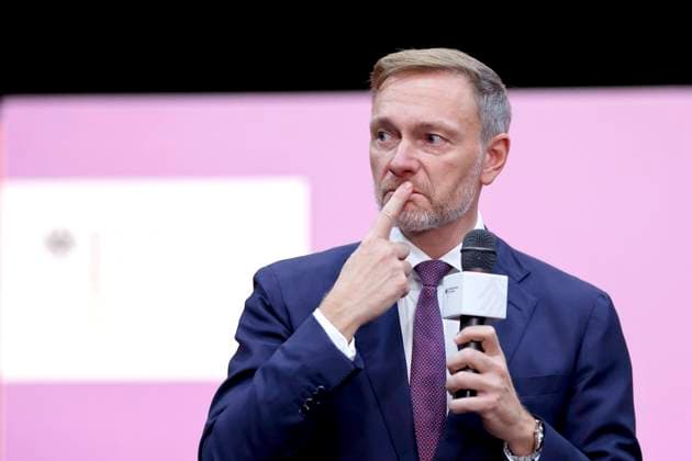News Themen der Woche KW44 Bilder des Jahres 2024, News 10 Oktober News Bilder des Tages Politiker Christian Lindner (FDP), Bundesminister für Finanzen, spricht beim Bürgerdialog JETZT im Bürgerhaus Stollwerck. Köln, 29.10.2024 NRW Deutschland Copyright: xChristophxHardtx