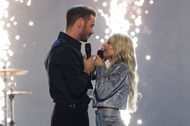 Saengerin Michelle mit Saenger Eric Philippi - Aufzeichnung ARD Show Die Beatrice Egli Show im Studio Berlin Adlershof in Berlin - Sendetermin 31.10.2024