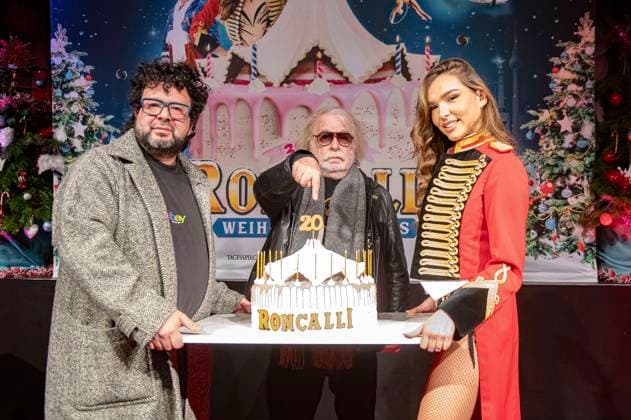 Bilder des Jahres 2024, Entertainment 11 November Entertainment Themen der Woche KW47 Entertainment Bilder des Tages Oliver Polak, Bernhard Paul und Lili Paul-Roncalli bei der Pressekonferenz zum 20. Roncalli Weihnachtscircus 2024 im Tempodrom. Berlin, 21.11.2024