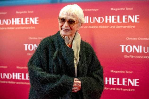 Bilder des Jahres 2024, Entertainment 11 November Christine Ostermayer bei der Premiere des Kinofilms Toni und Helene im Filmtheater Sendlinger Tor. München, 26.11.2024