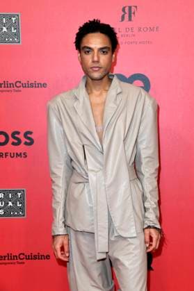 Lamin Leroy Gibba bei der 26. Verleihung der GQ Men of the Year Awards 2024 in der Orangerie Schloss Charlottenburg. Berlin, 28.11.2024